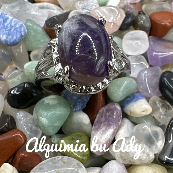 Amethyst Victorian gem ring/ cowgirl/minimalist/monochrome/color block/purple - Picture 1 of 6